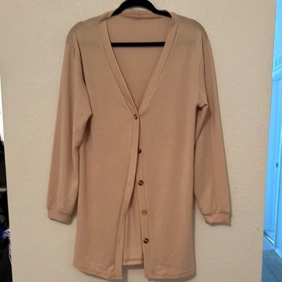 COPY - Cream Long Cardigan Sweater with V-neck and Relaxed Fit - Picture 2 of 5